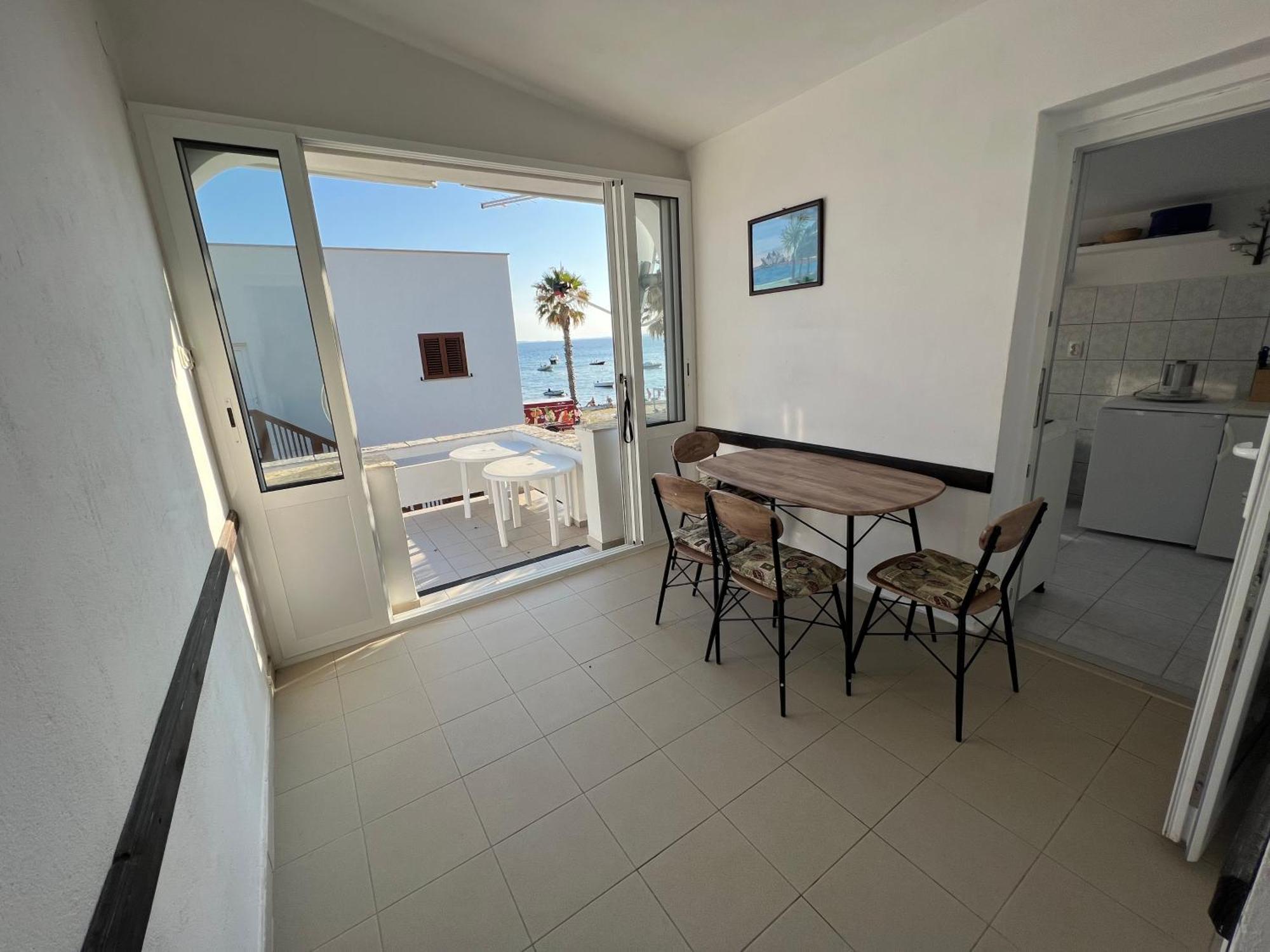 Emko Apartmens Vir Apartment Exterior photo